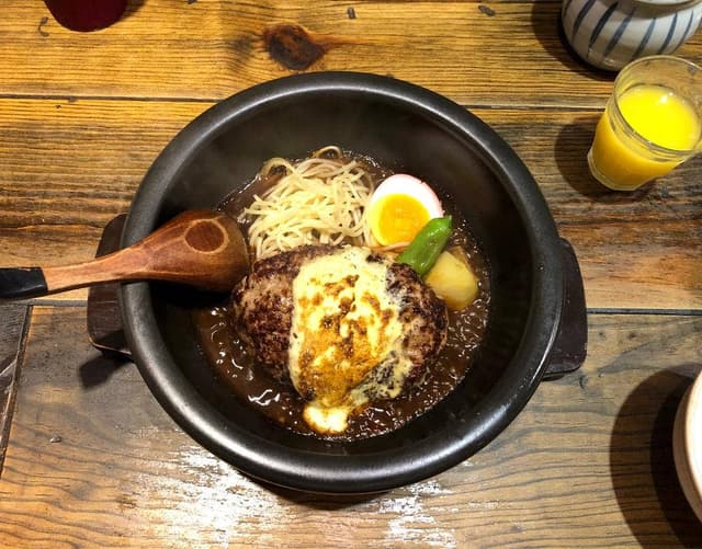 山本のハンバーグ 六本松 - サブ画像1