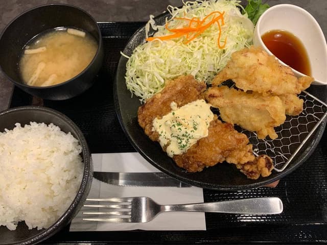 唐揚げ食堂 ごいち まつちかタウン店 - サブ画像1