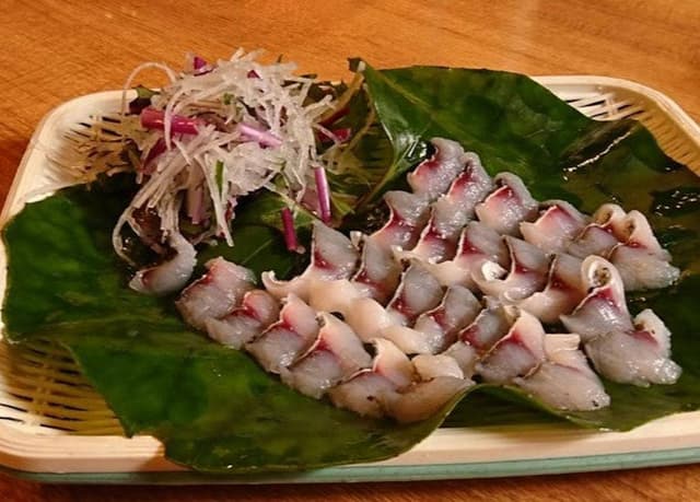 泉の鯉 - サブ画像1