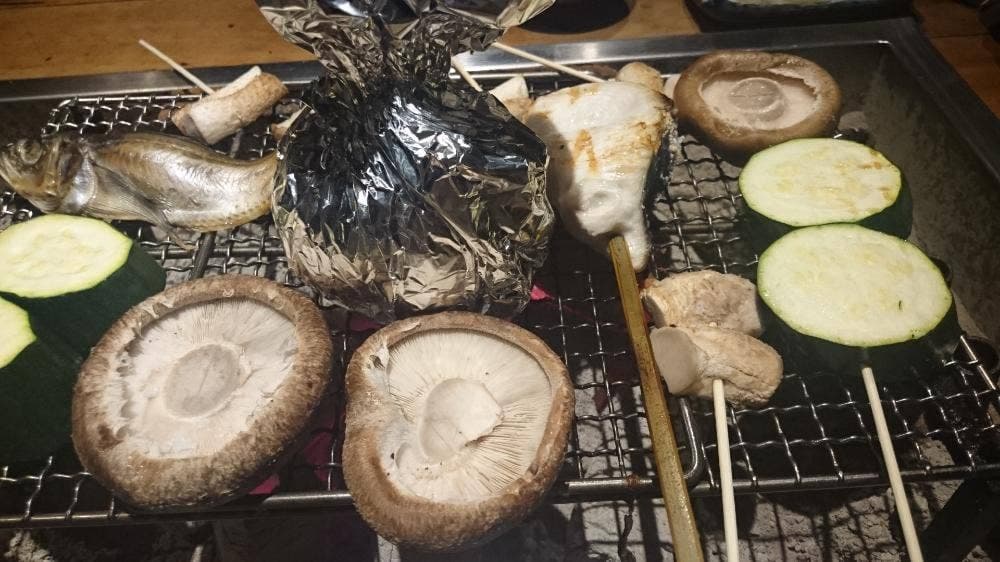囲炉裏と寿司 水魚之喜 法善寺店