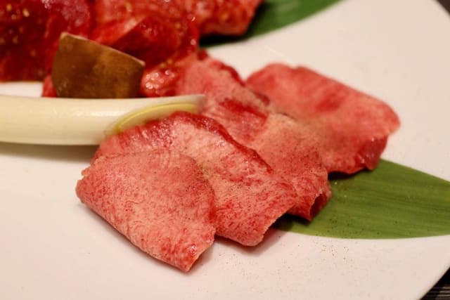 下村牧場直営焼肉店 三代目下村牛 - サブ画像2