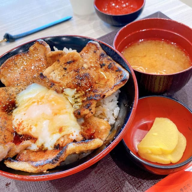 豚丼のぶたはげ 札幌北広島店 - サブ画像2