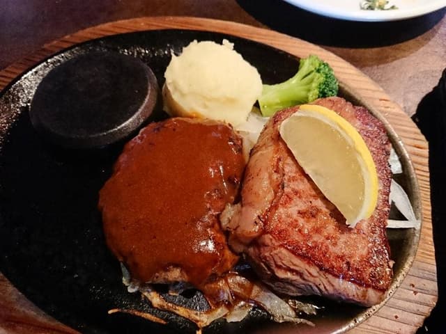 ステーキのあさくま 本店 - サブ画像2