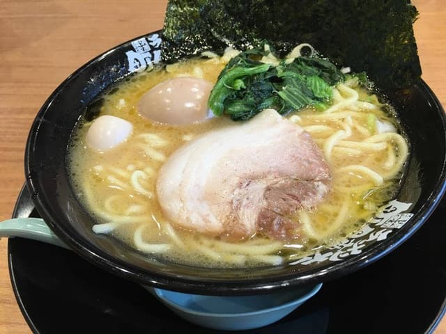 横浜家系ラーメン 町田商店 草加店 - サブ画像3