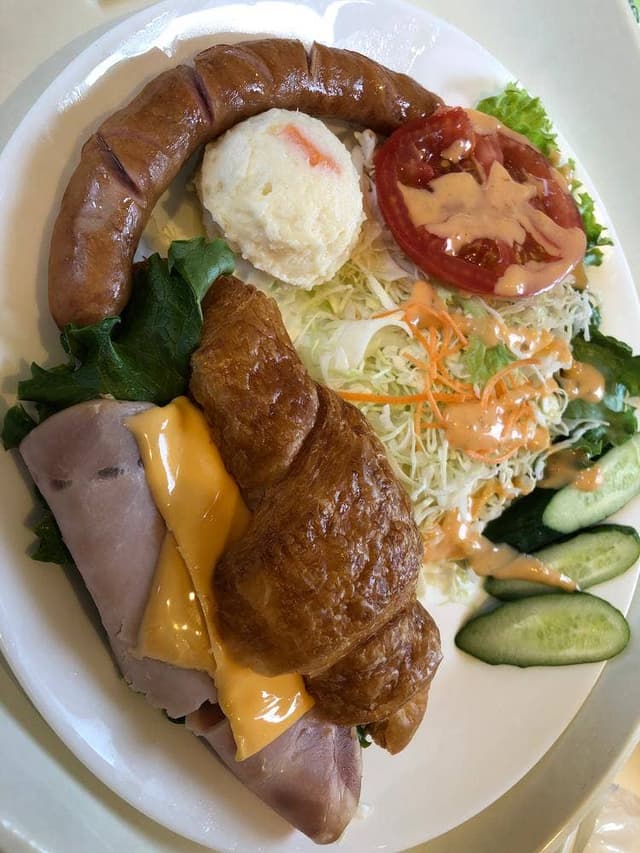石窯パン工房マナレイア 神戸ジェームス山店 - サブ画像2