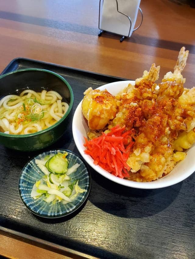 おべんとうのヒライ 戸島店 - サブ画像2