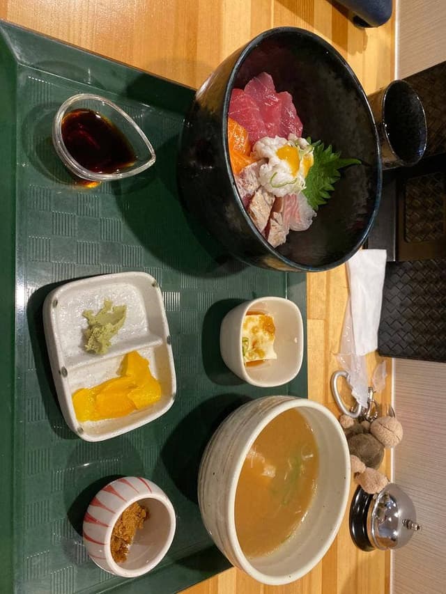 海鮮丼専門店 とっとや 今嶺店 - サブ画像2