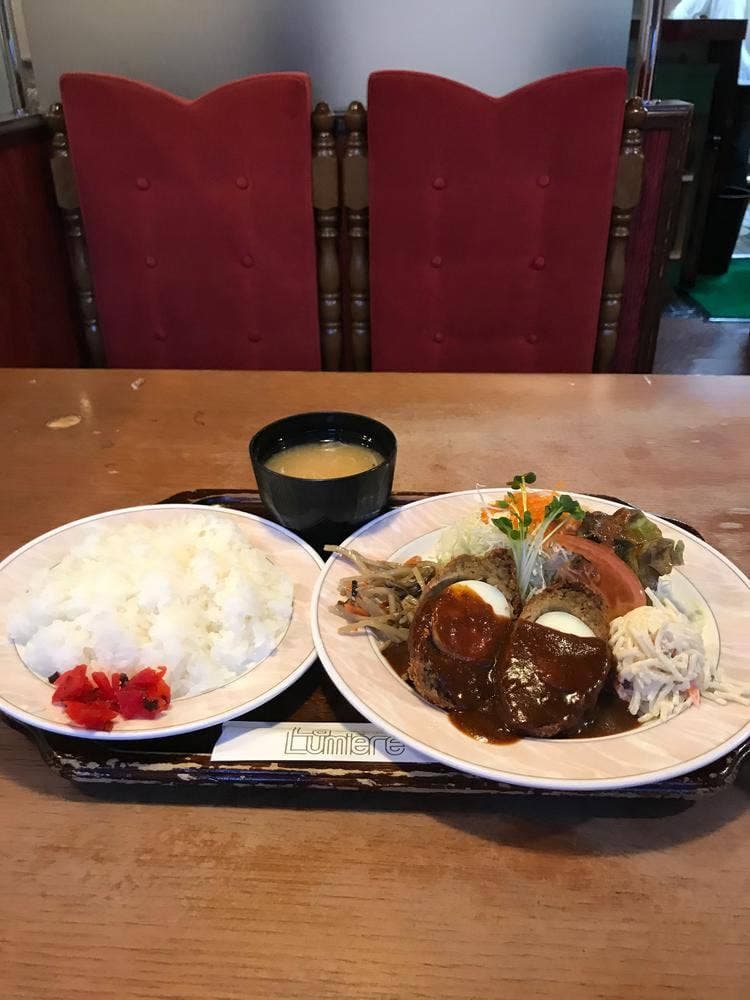 ラ・ルミエール 楠木店