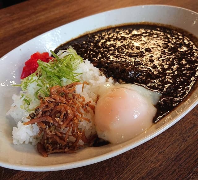 レトロパブ お酒の美術館 三条烏丸本店 - サブ画像2