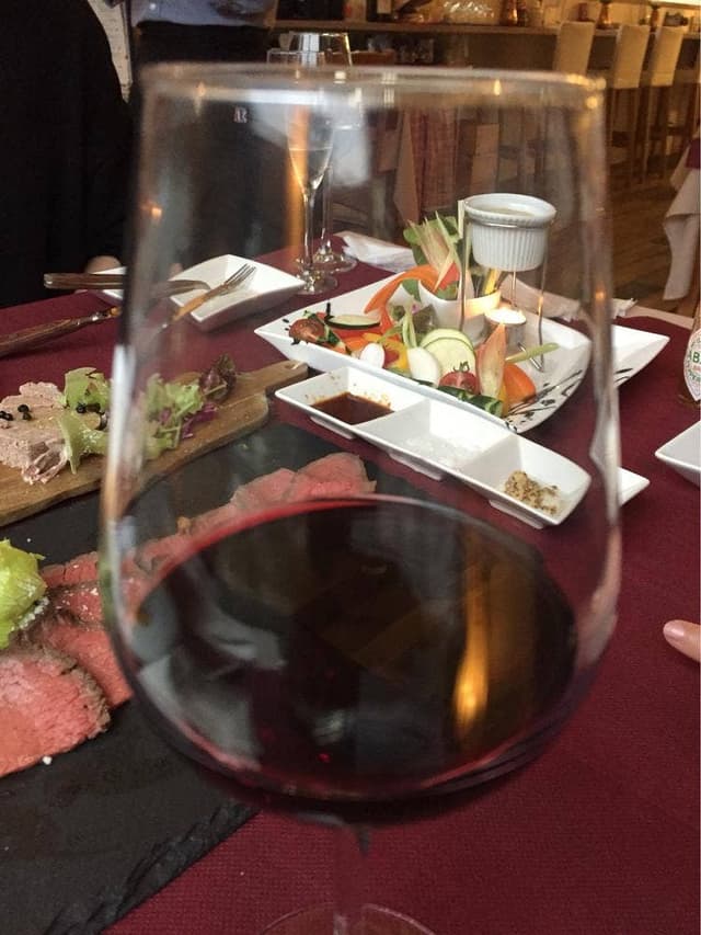 ビストロ イヴローニュ - サブ画像2