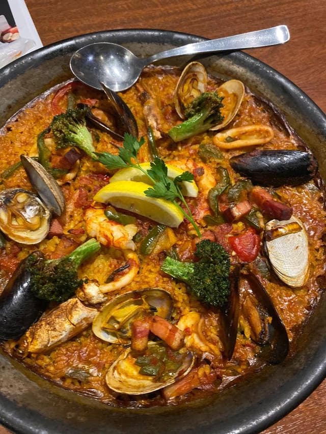 Spanish restaurant CHAVDA - サブ画像2