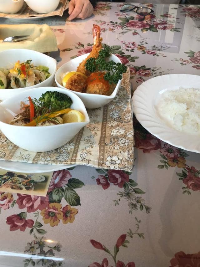 町の洋食屋 3pigs - サブ画像1