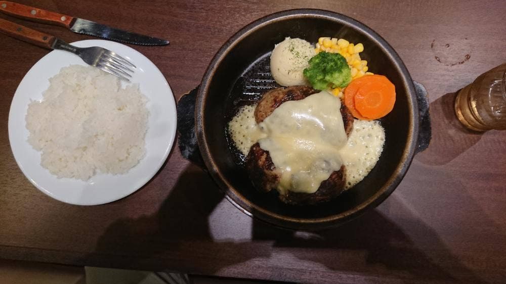 武蔵ハンバーグ アピタ長津田店