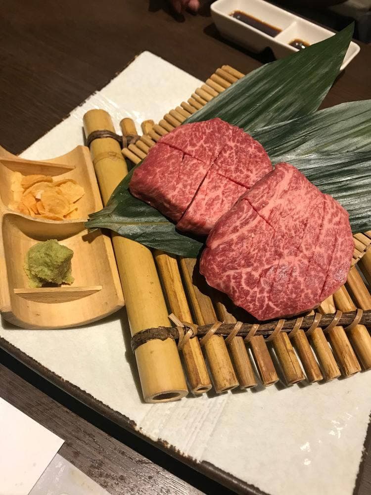 焼肉ホルモン酒場 がやが屋