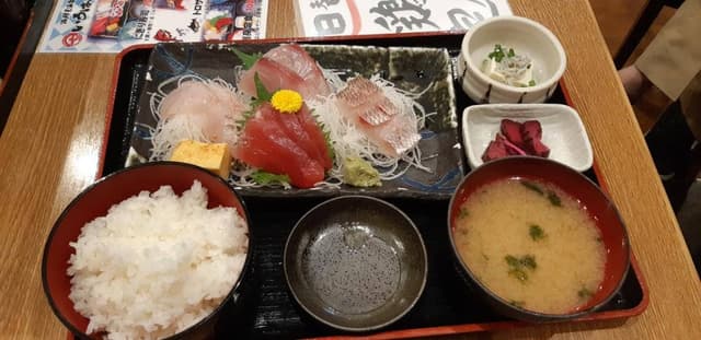 海鮮居酒家 いろは丸 藤沢店 - サブ画像1