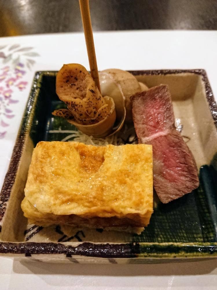 味彩悠