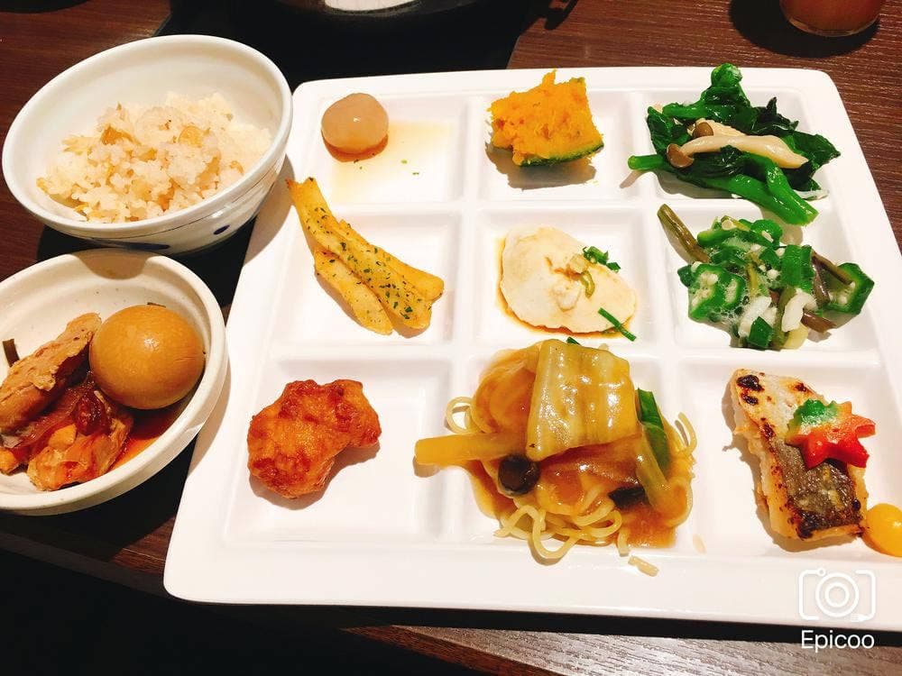 八献 イオンモール幕張新都心店