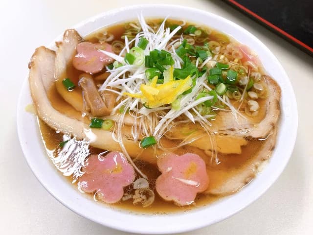 酒肴家 あご煮干しだしらーめん 魚ぶし屋 - サブ画像3