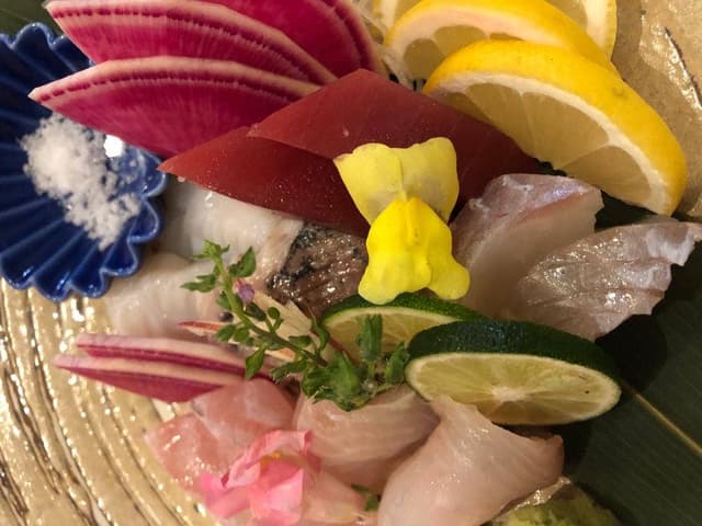 うにと牡蠣と日本酒と 和食バル you-say - サブ画像1