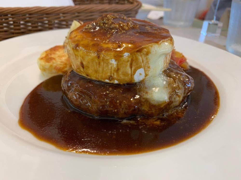 ビストロ摩亜志伊