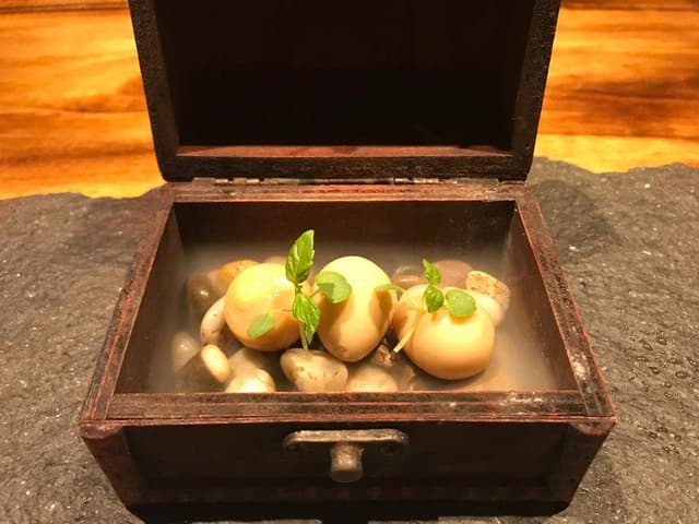鉄板焼鳥くちばし 福島店 - サブ画像2