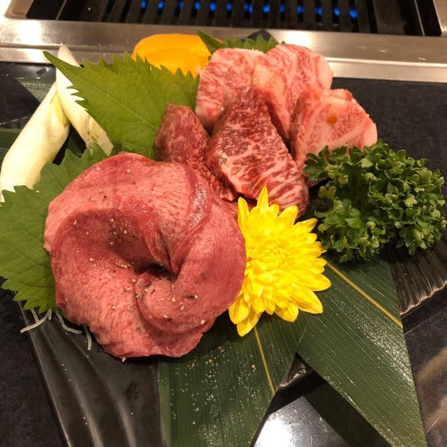 肉創作と仙台牛一頭買い焼肉 ばくふ 大宮店 - サブ画像1