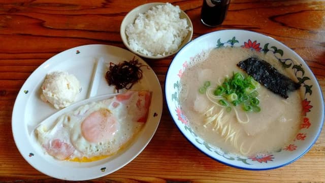佐賀ラーメン喰道楽 大町店 - サブ画像2