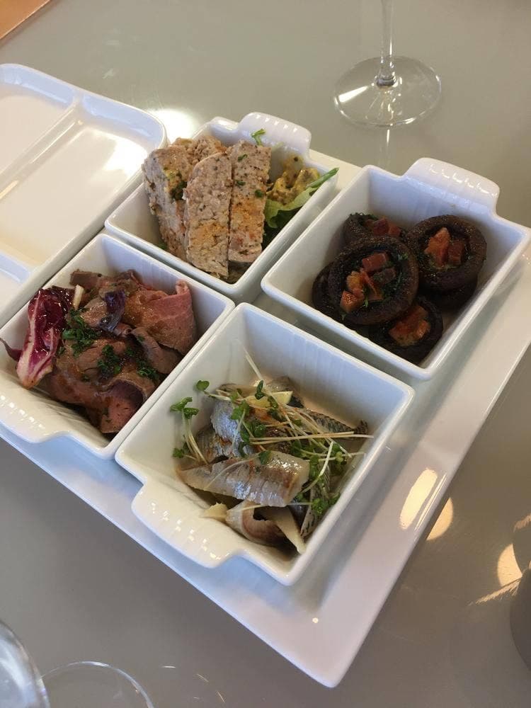 ワイン食堂 Nao