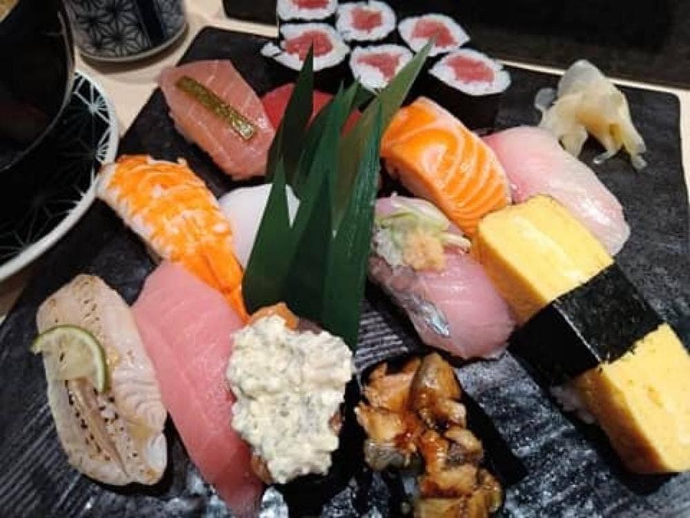 海天すし 野々市押越店