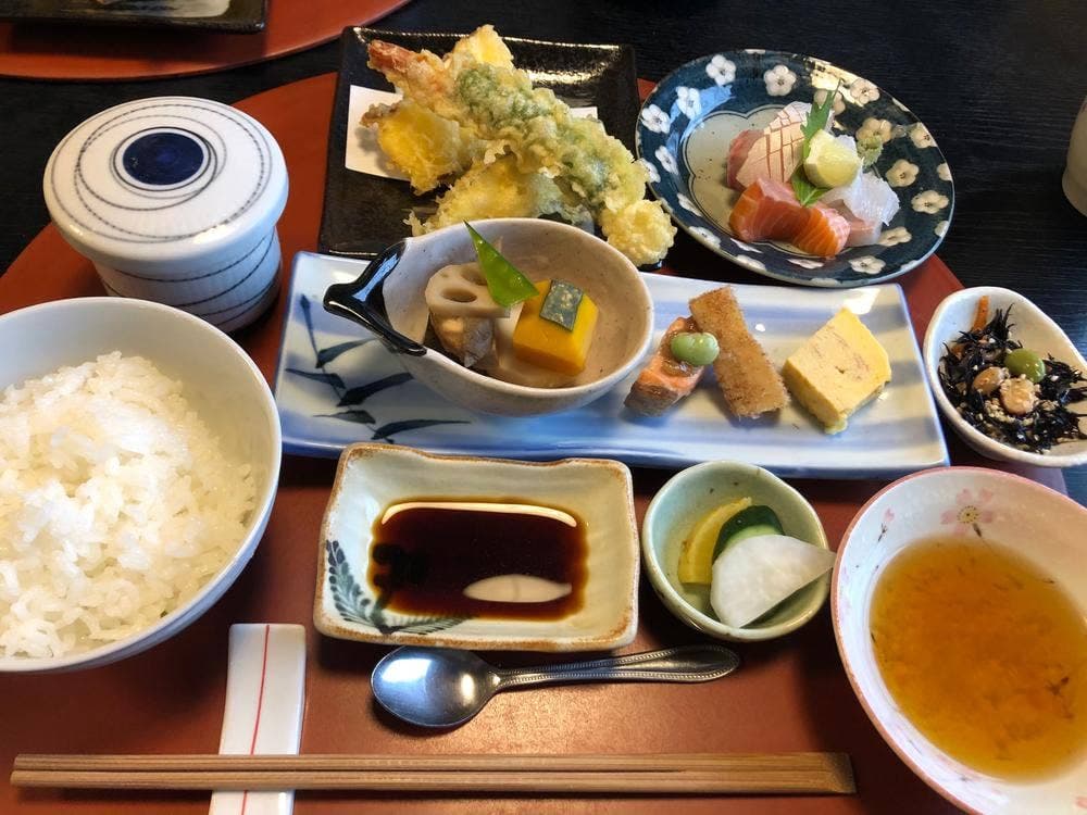 味家山崎