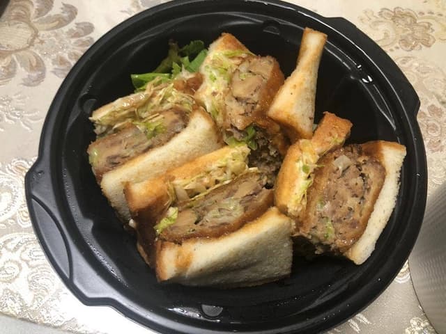 馬肉バル 跳ね馬 池袋東口店 - サブ画像3