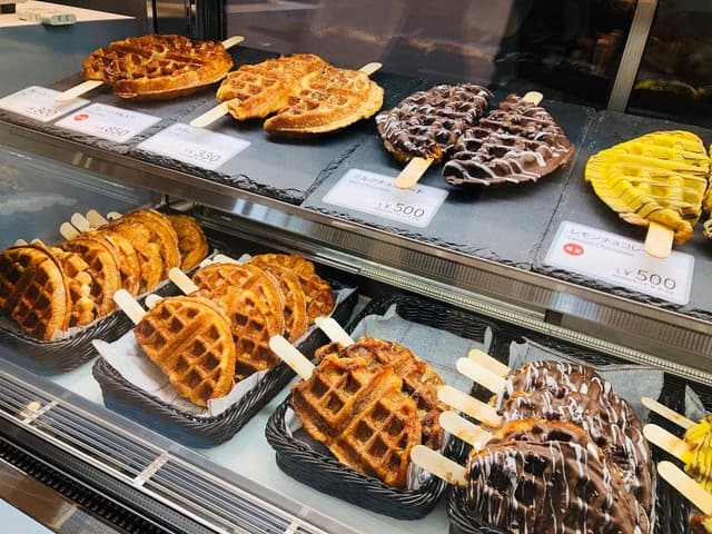 WAFLA クロスゲート金沢店 - サブ画像1