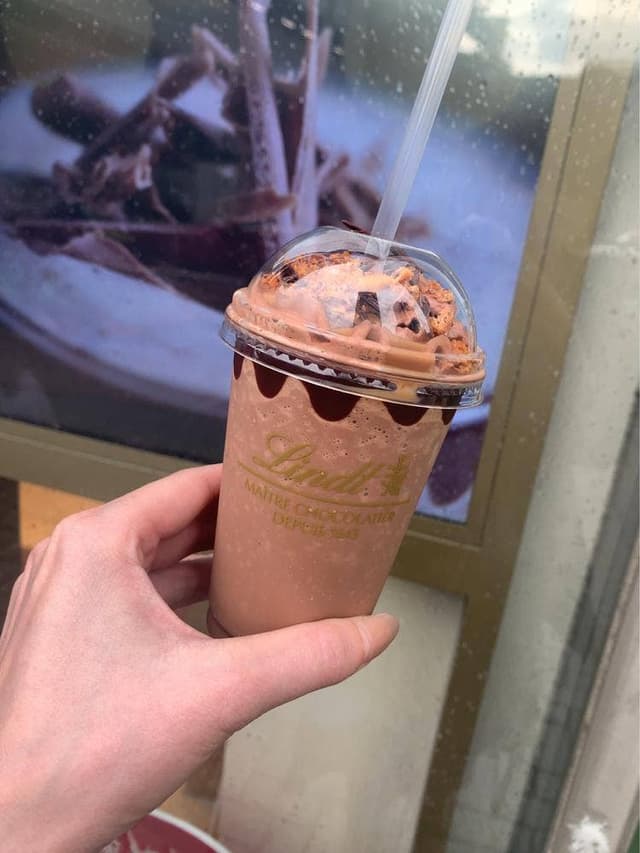 リンツ ショコラ カフェ 渋谷店 - サブ画像1