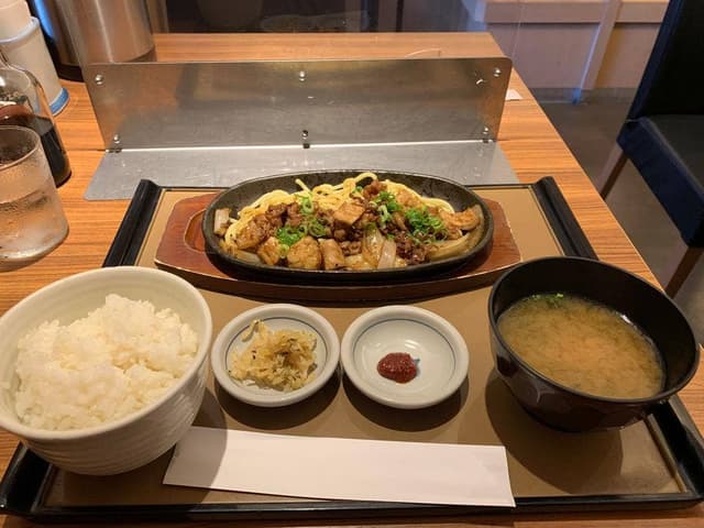 やよい軒 烏丸御池店 - サブ画像2