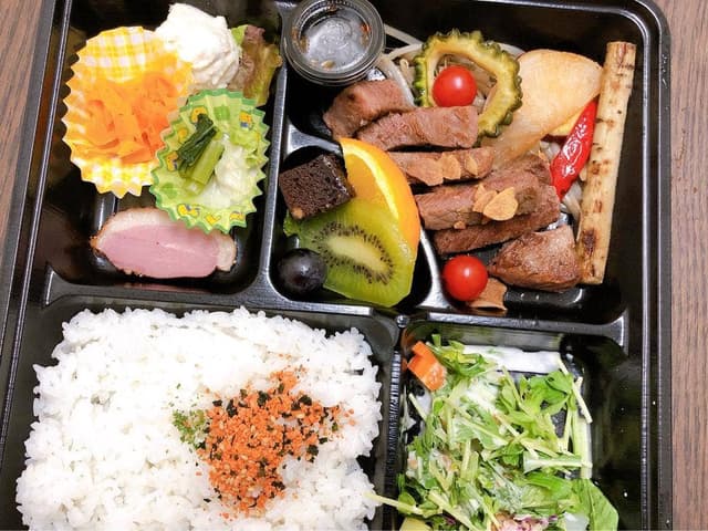 絶品ハンバーグとチーズフォンデュ となりのグリル - サブ画像2