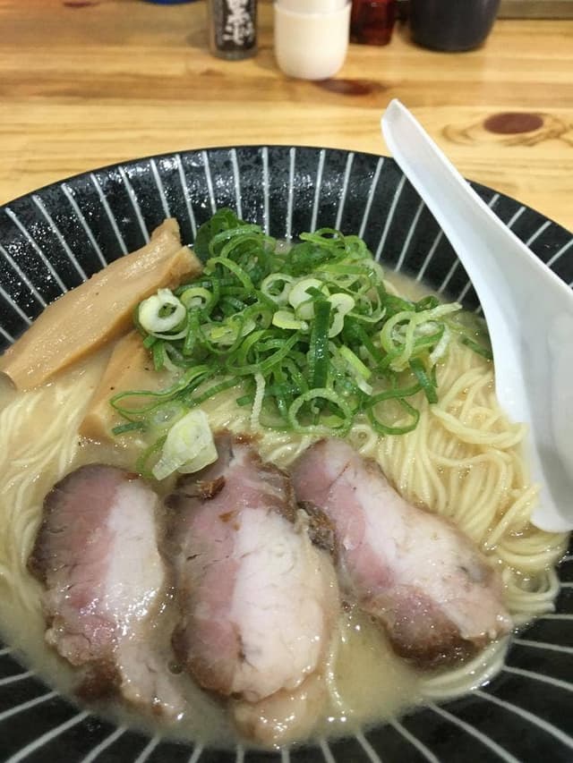 ラーメン朱うさぎ - サブ画像3