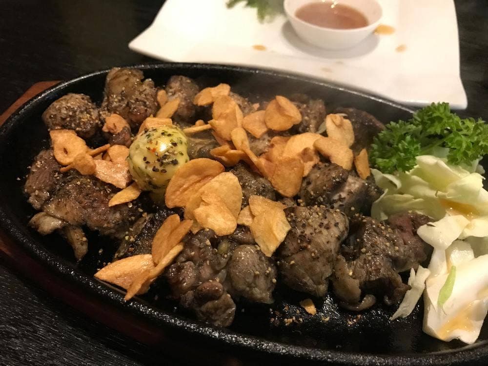 鳥鳥 学園前店