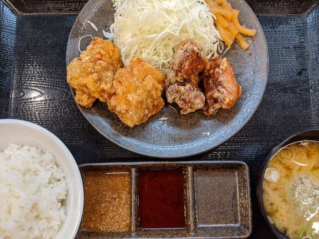 からやま さいたま町谷店 - サブ画像2