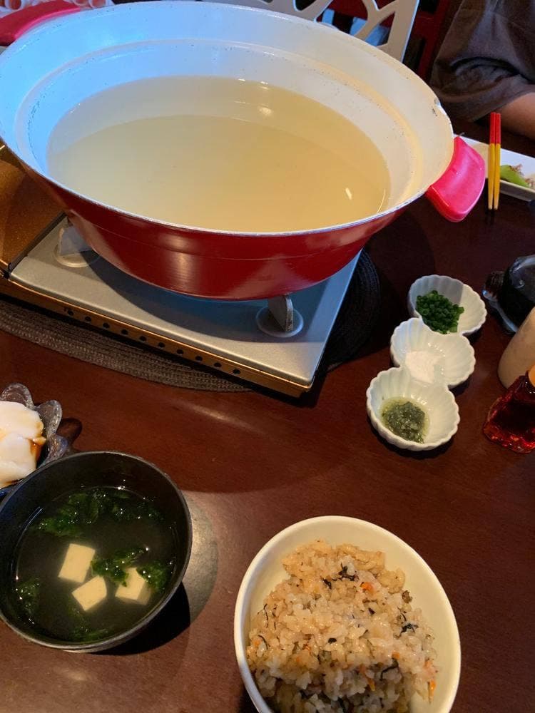 アグーしゃぶしゃぶと沖縄料理 おBAR