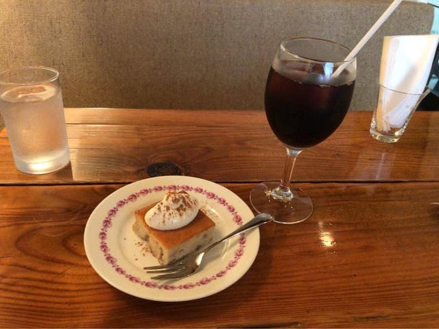 カフェ・ド・ギャルソン - サブ画像3