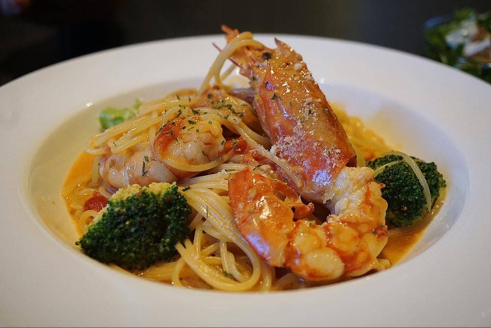 トラットリア ヴィヴィオ