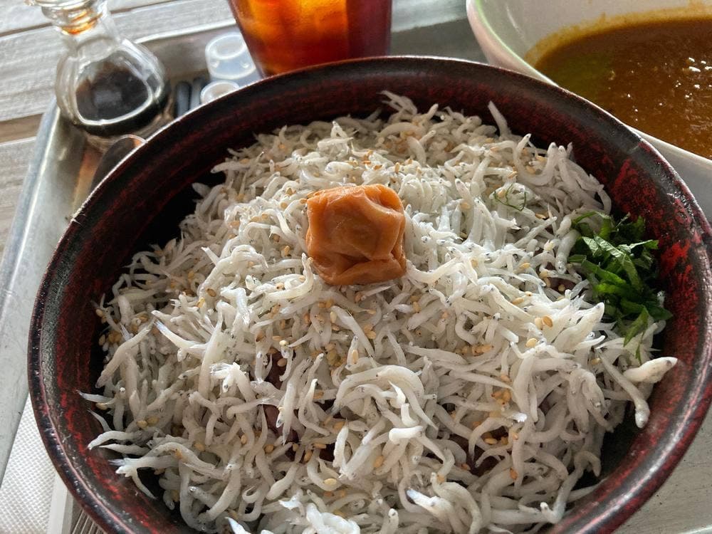 ラブラックカフェ