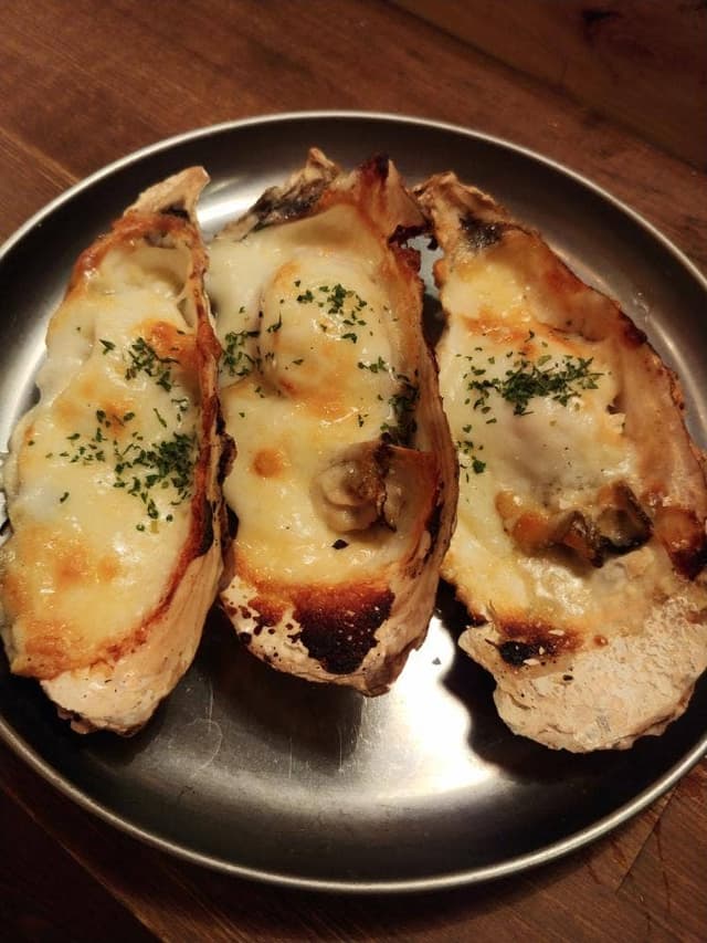 牡蠣とワインと魚と肉と。武蔵新田にて - サブ画像1