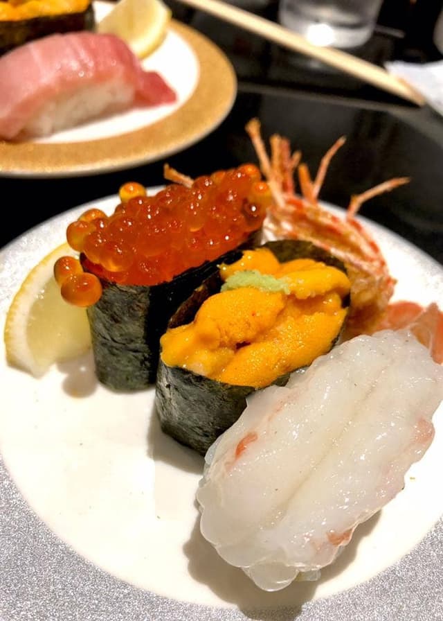 活魚廻転寿司 にぎり長次郎 朝霧店 - サブ画像2
