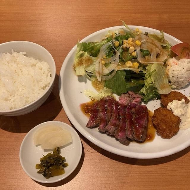 ゴールデンミート 東久留米店 - サブ画像1