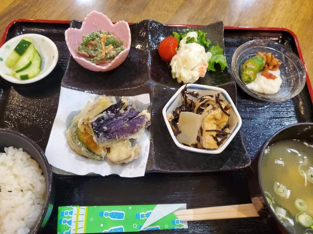 カフェ&ランチ Poteto