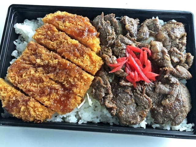 ステーキハウスCANVAS - サブ画像2