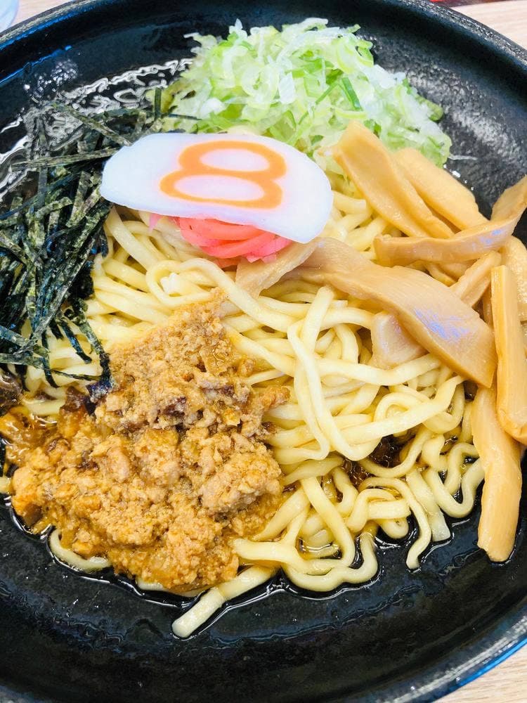 8番らーめん 横川店