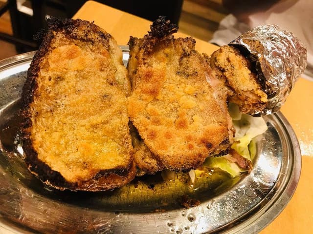 骨付鳥、からあげ、ハイボール がブリチキン。今泉店 - サブ画像1