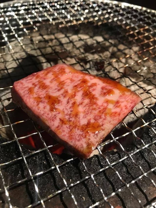 炭火焼肉 深山 神戸三宮店 - サブ画像1